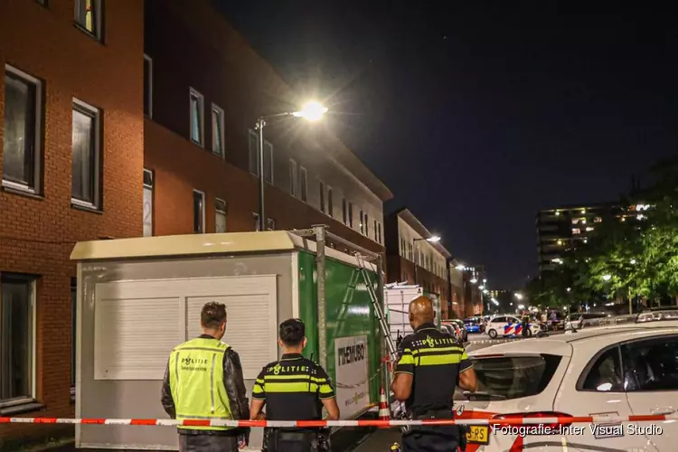 Explosie in woonwijk Amsterdam-Zuidoost