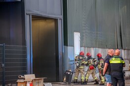 Brand in bedrijfspand in Westelijk Havengebied