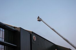 Brand in bedrijfspand in Westelijk Havengebied