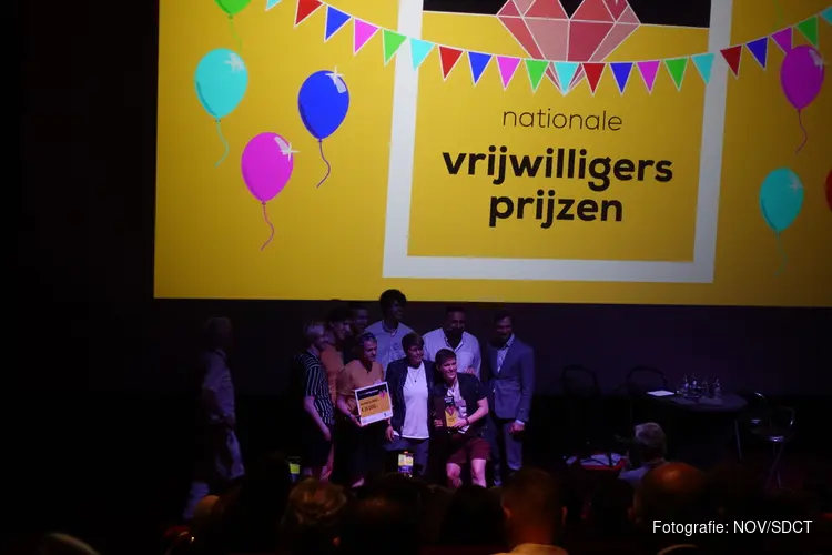 NOV: Amsterdammers vallen in prijzen!