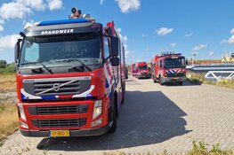 Brand op binnenvaartschip in Afrikahaven