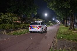 Politieonderzoek in parkje in Amsterdam-Zuidoost vanwege schietincident