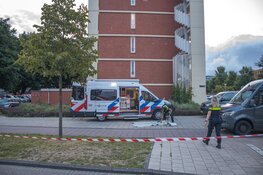 Explosieven Opruimingsdienst ter plekke bij onderzoek van politie in Amsterdam