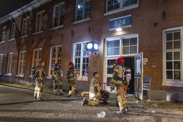 Brand op voormalig marine-terrein aan de Kattenburgerstraat