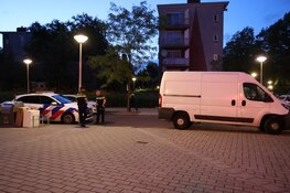 Pakketbezorger overvallen in Bos en Lommer
