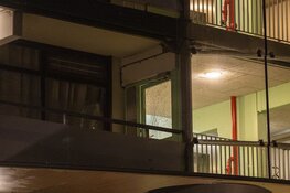 Explosie bij woning aan de Hakfort in Amsterdam