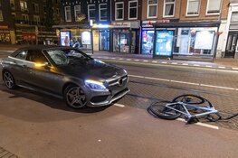 Fietser ernstig gewond bij aanrijding in Kinkerstraat