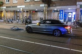 Fietser ernstig gewond bij aanrijding in Kinkerstraat