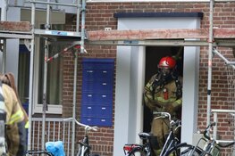 Veel rook bij keukenbrand in Amsterdam-Slotermeer