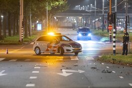 Gewonde bij flinke botsing op Jan van Galenstraat