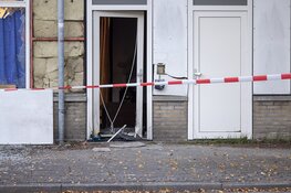 Weer explosie bij woning aan de Bankwekerij in Amsterdam-Noord