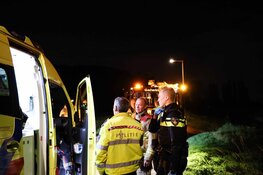 Scooter te water aan de Lutkemeerweg in Nieuw-West