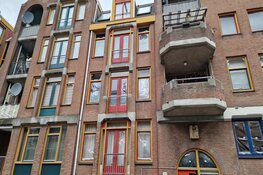 Forse schade door explosie in Derde Oosterparkstraat