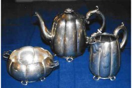 Ouder echtpaar slachtoffer van babbeltruc; herkent u deze spullen?