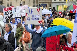 Honderden demonstranten voor Israël op de Dam