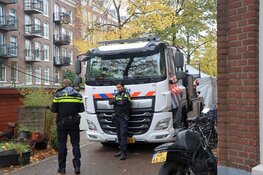 Lichaam aangetroffen in water van Lijnbaansgracht