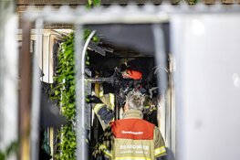 Grote woningbrand aan de Twee Koningskinderenstraat in Amsterdam