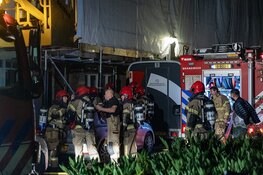 Grote woningbrand aan de Twee Koningskinderenstraat in Amsterdam