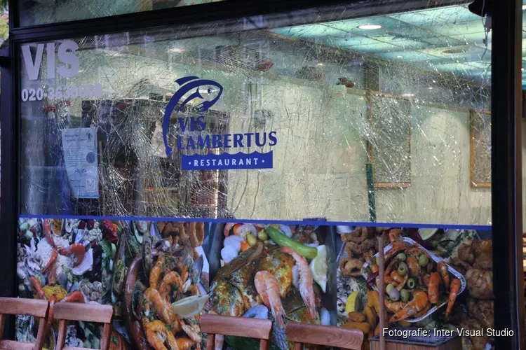Zware explosie winkel Lambertus Zijlplein