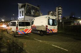 Politie-onderzoek aan Weesperzijde in Amsterdam