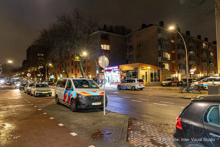 Avondwinkel overvallen in Nieuw-West
