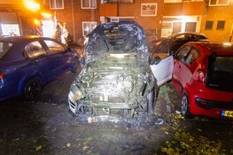 Gestolen auto gaat in vlammen op in Amsterdam