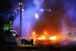 Hybride auto in brand in Amsterdam-Oost