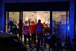 Man met schotwond aangetroffen in West