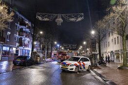 Veel rookontwikkeling bij brand in winkel aan Dapperstraat
