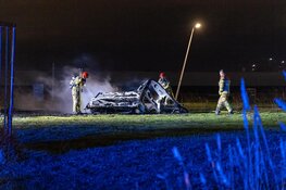 Caravan in brand in Amsterdam-Westpoort