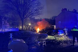 Scooter uitgebrand aan Israël Queridostraat in Nieuw-West