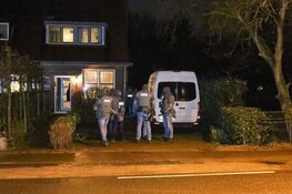 Aanhouding bij inval in woning Muiderberg