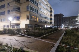 Schade na explosie bij appartement aan de Bundlaan in Amsterdam