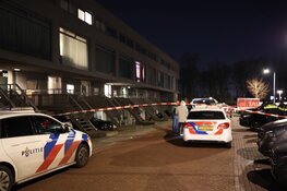 Explosie woning Geuzenveld; politie zoekt getuigen en beelden