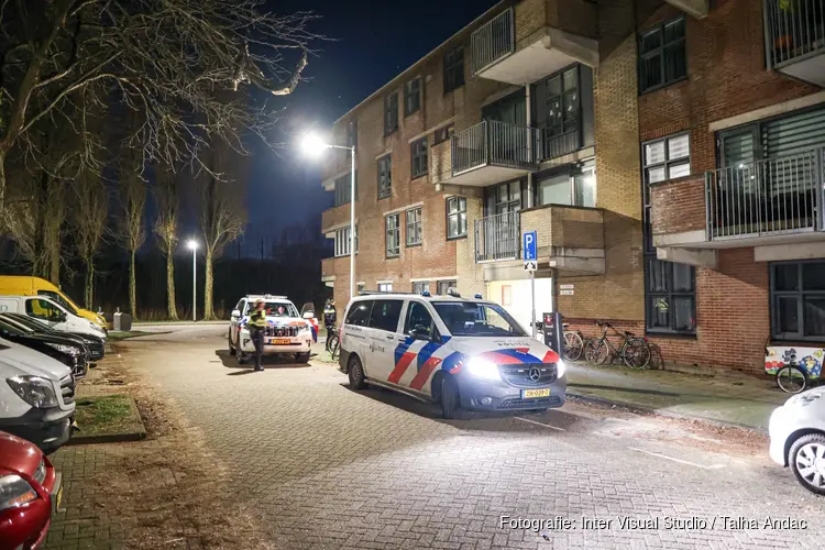 Explosie bij woning aan Tielstraat in Zuidoost