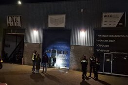 Onderzoek bij bedrijfspand in Westelijk Havengebied na explosie