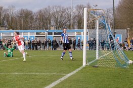 Ajax vrouwen met negenklapper naar volgende bekerronde. Ook beloften plaatsen zich voor kwartfinale