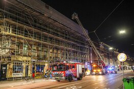 Woningbrand aan de Van Woustraat in Amsterdam-Zuid