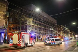 Woningbrand aan de Van Woustraat in Amsterdam-Zuid