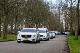 Rapper Bigidagoe met zang en dans herdacht tijdens uitvaart