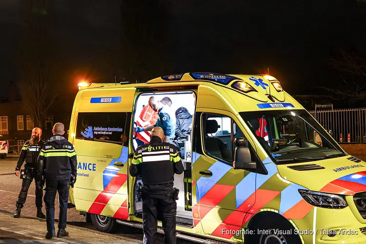 Persoon te water geraakt na achtervolging