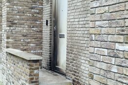 Woning in Osdorp voor de tweede keer getroffen door explosie