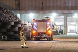 Brand bij recyclingbedrijf in havengebied