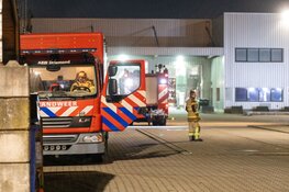 Brand bij recyclingbedrijf in havengebied