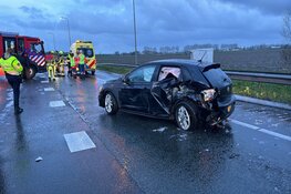 Groot ongeval op A4 bij Nieuw-Vennep: zestien voertuigen betrokken
