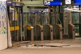 Plofkraak in treinstation Amsterdam-Zuid: geen treinverkeer mogelijk