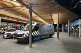 Plofkraak in treinstation Amsterdam-Zuid: geen treinverkeer mogelijk