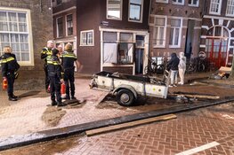 Brandende bank zorgt voor veel schade aan woning