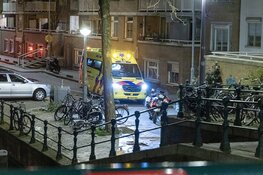 Omstander red te water geraakt persoon aan Baarsjesweg