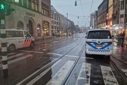 Metrostation Rokin ontruimd en groot gebied afgezet na verdachte situatie